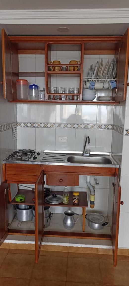 Apartamento 1101 Edificio Nuevo Conquistador Картахена Экстерьер фото